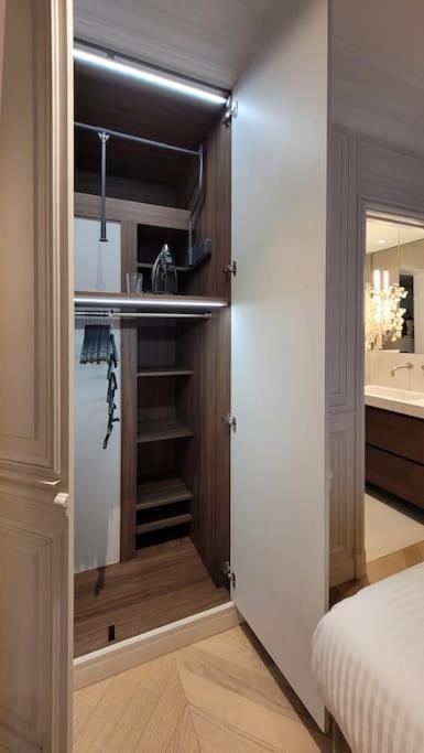 Elegant Suit in Montmartre by an Architect - Appartement 1 Chambre - 32