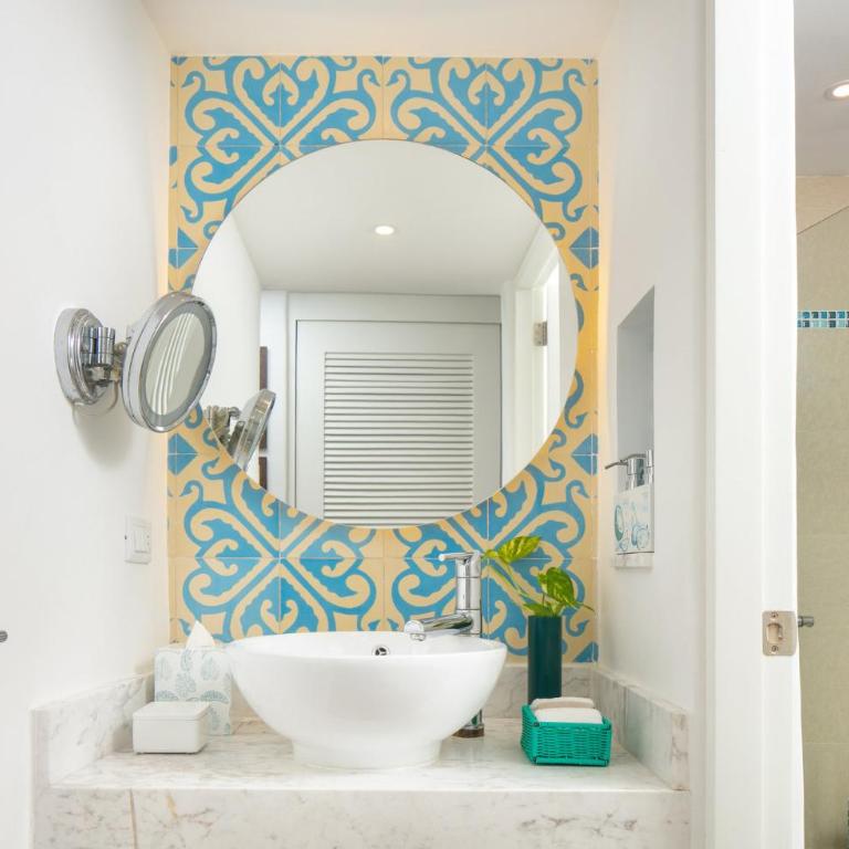 Margaritaville Island Reserve Riviera Cancún - A Karisma All-Inclusive Experience for All - Paradise Room - 5