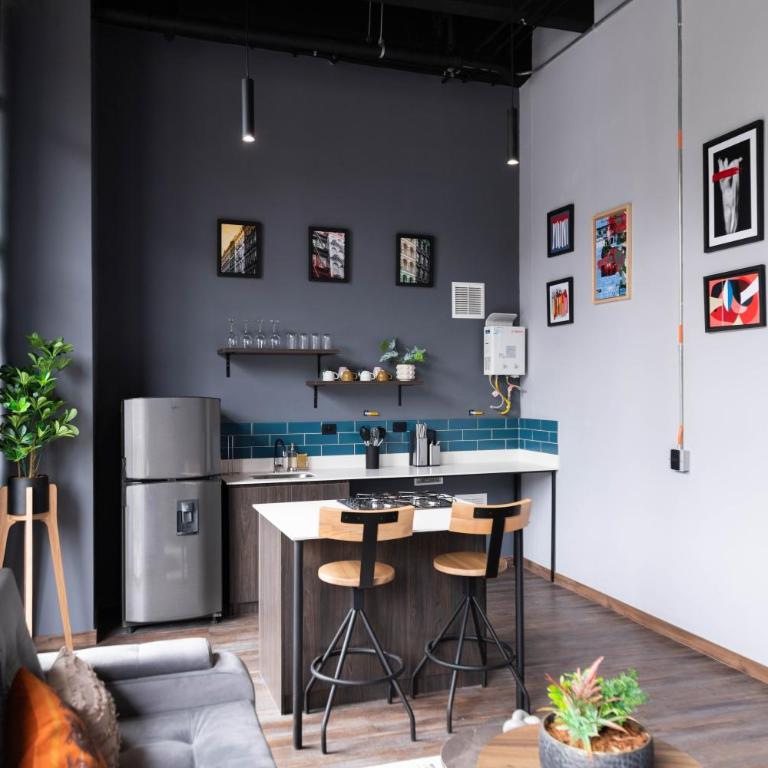 Royal Living Poblado - Deluxe Apartment - 9