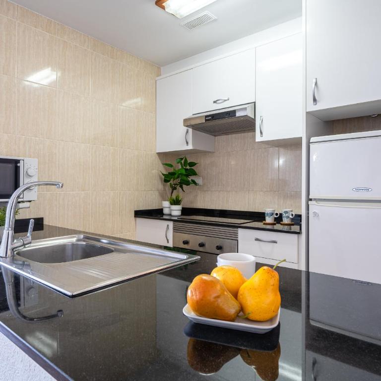 Los Juncos V Apartments - Superior Apartment - 9