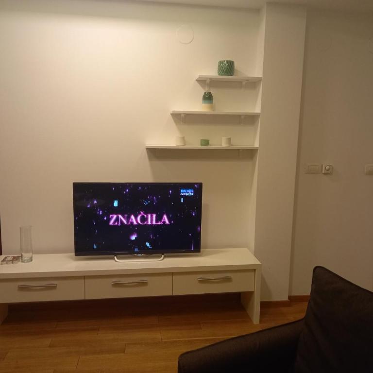 Vila Borova Zlatibor Apartman 501 - Two-Bedroom Apartment - 3