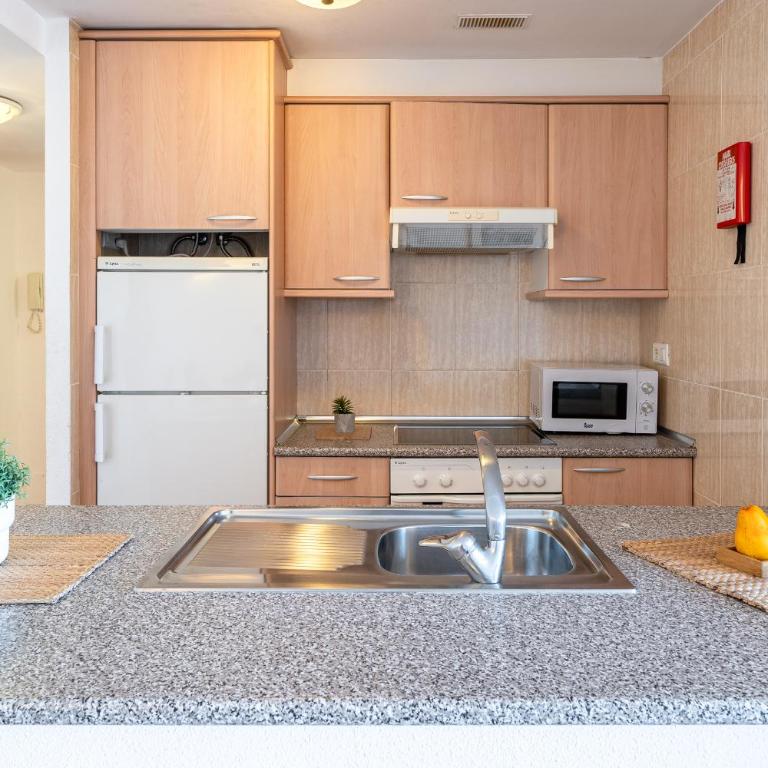 Los Juncos V Apartments - Superior Apartment - 30