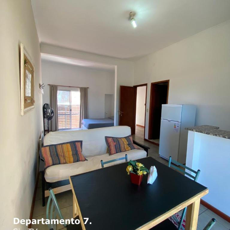 Sarmiento Monoambiente - Apartment with Balcony - 9