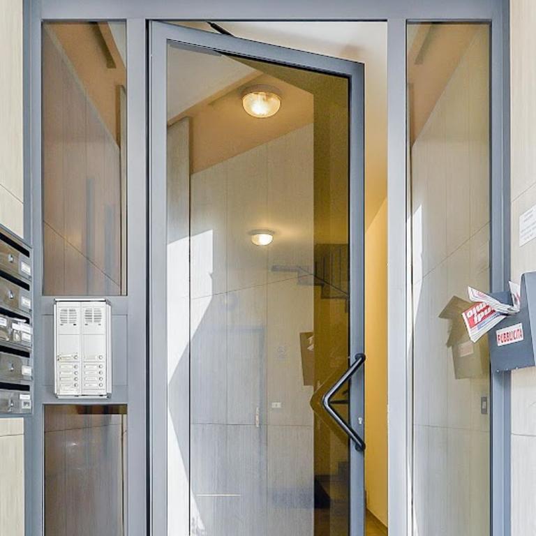 Elegant & Spacious - 30 min from Venice - King beds! - Three-Bedroom Apartment - 35