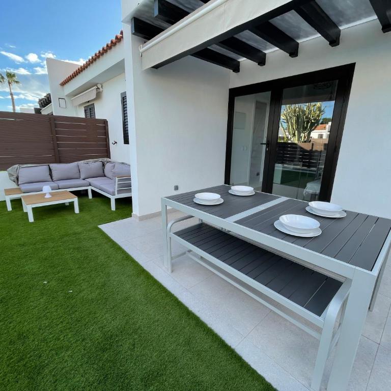 Villa Paraiso - One-Bedroom House - 3