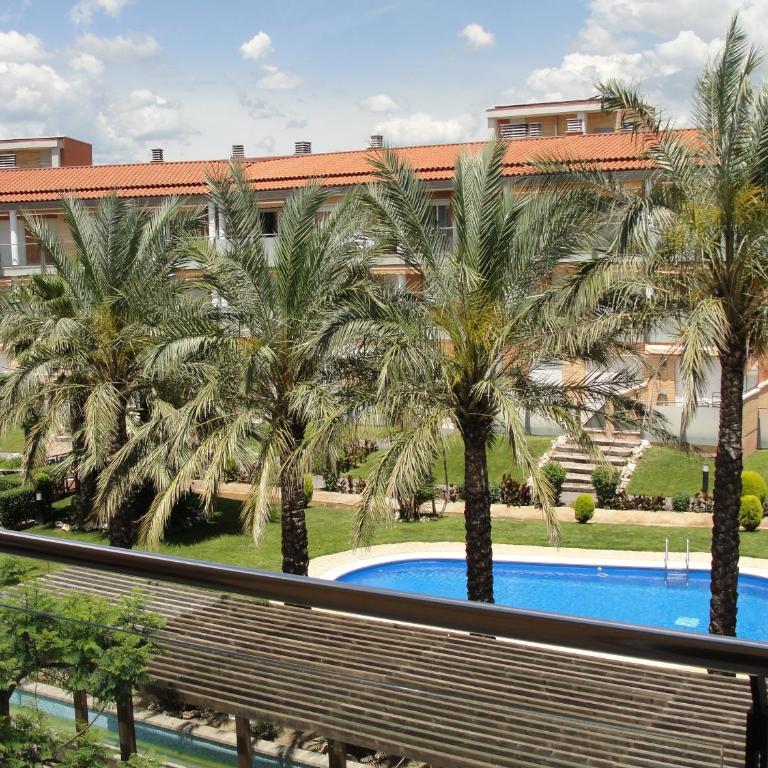 Acogedor apartamento con piscina en Vilafortuny, Cambrils - Apartamento con vistas a la piscina - 2