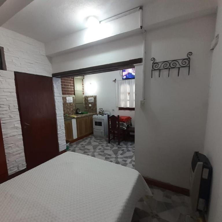 Alojamiento Los Amigos - Habitación Doble - 1