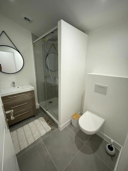 Le p tit Marin proche marché central et gare SNCF- wifi haut débit - - One-Bedroom Apartment - 14