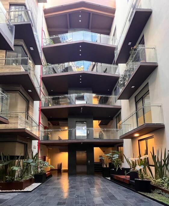 Departamento nuevo en el corazón de la Condesa - Three-Bedroom Apartment - 17
