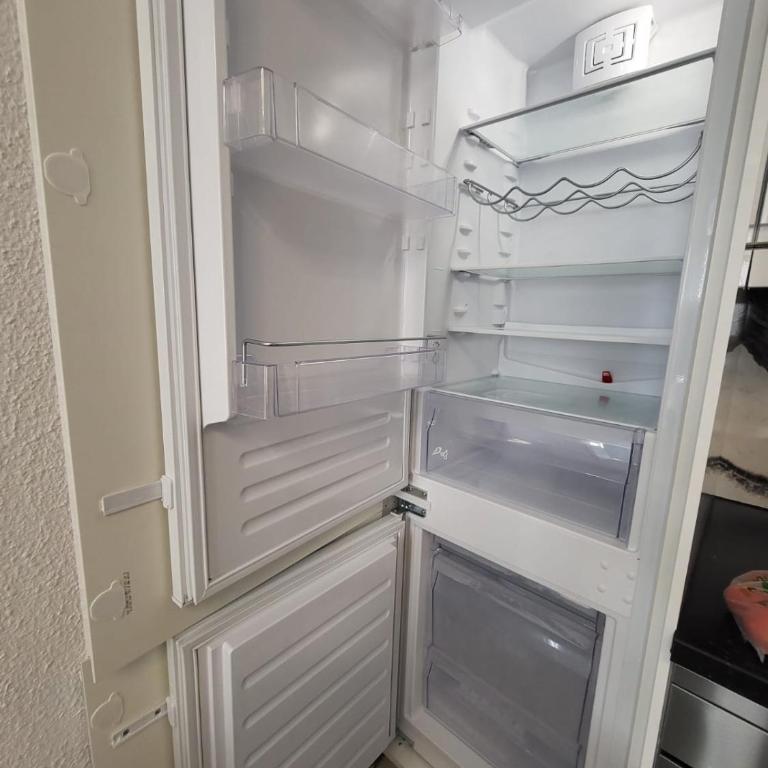 2 Bedrooms Flat + Balcony + Parking at Las Canteras Beach - Apartamento de 2 dormitorios - 27