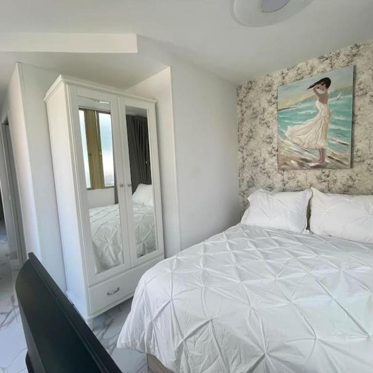 New Attic with Terrace and Air Conditioning at Las Canteras Beach Parking Optional - Apartamento de 1 dormitorio - 12