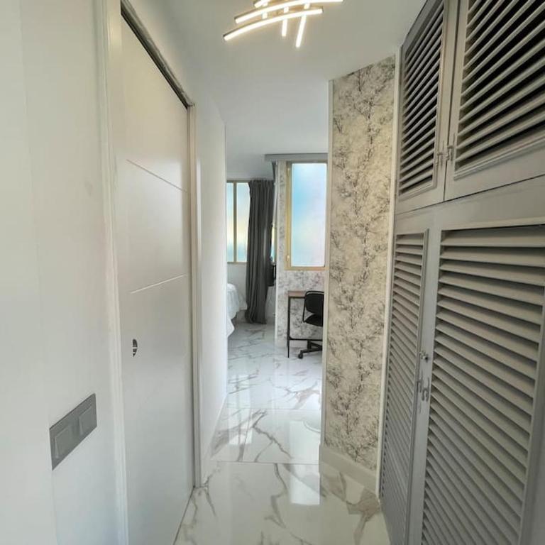 New Attic with Terrace and Air Conditioning at Las Canteras Beach Parking Optional - Apartamento de 1 dormitorio - 19