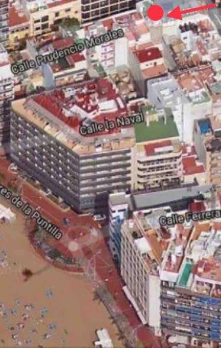 New 2 Bedrooms Gold flat at Las Canteras beach with balcony and Free Parking - Apartamento de 2 dormitorios - 34