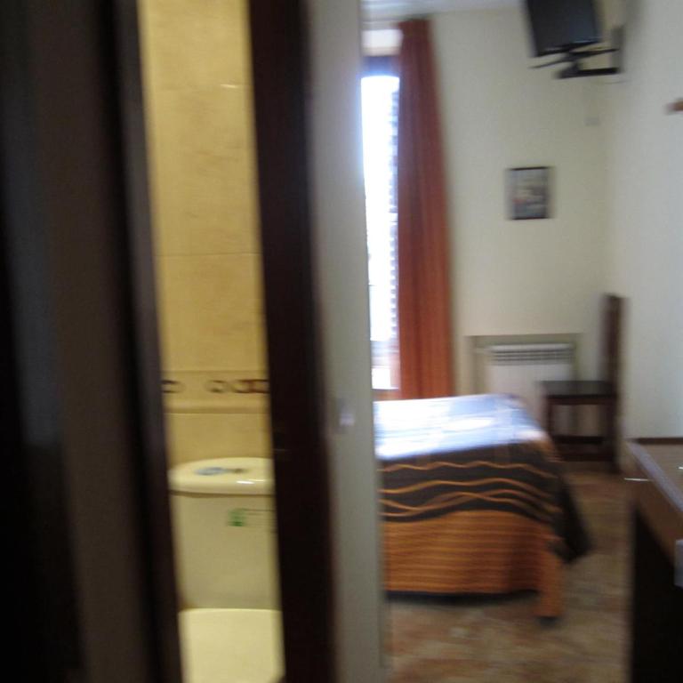 Pensión Mollo - Doppelzimmer mit Ehebett - 6
