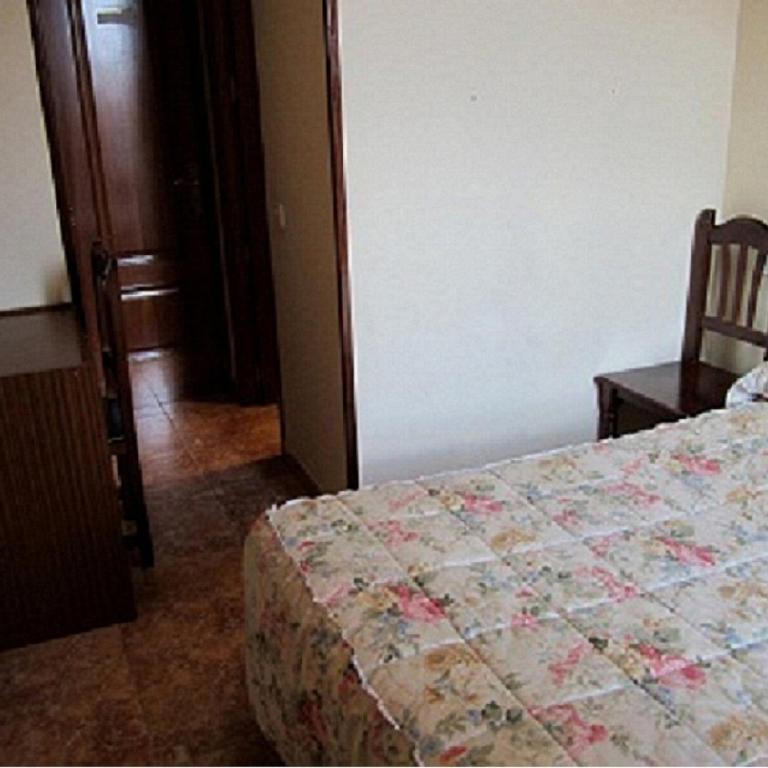 Pensión Mollo - Doppelzimmer mit Ehebett - 10