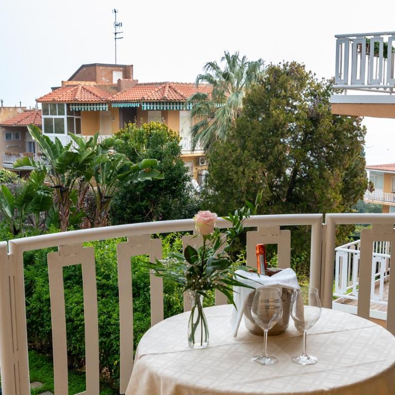 Acitrezza Casuzza - Monolocale con Balcone - 21