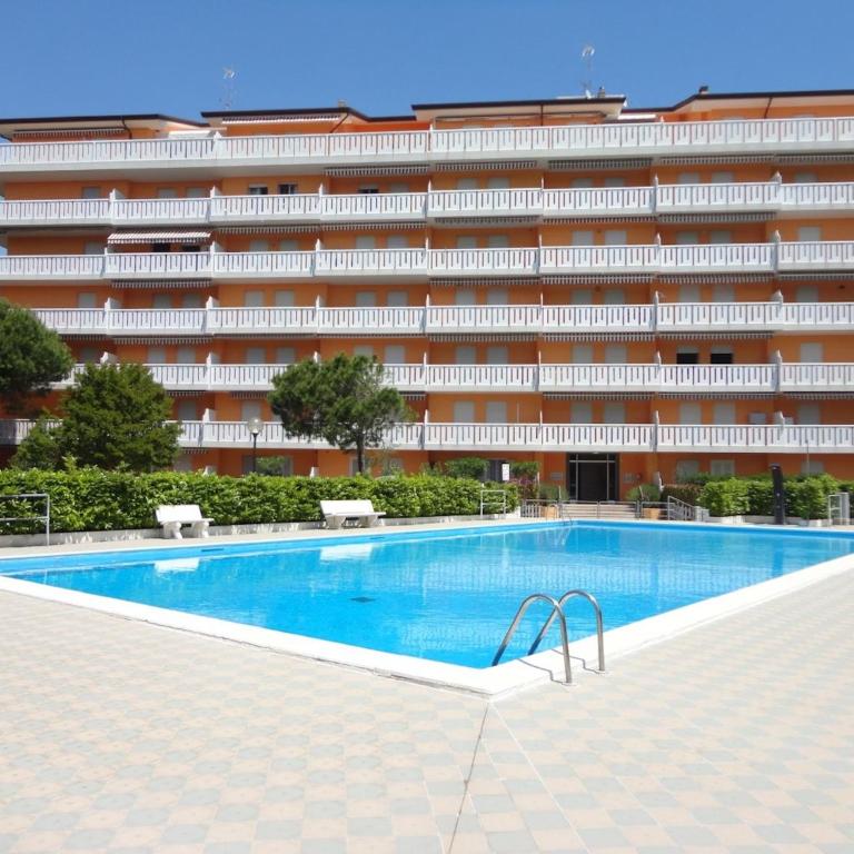 Homely flat with shared pool - Appartamento - 10