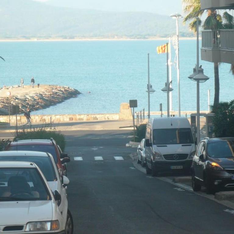 Paradis- 4 PERS, Neuf, Hyper centre ! Plage à 2 mn- Climatisé - Apartment mit 1 Schlafzimmer - 12
