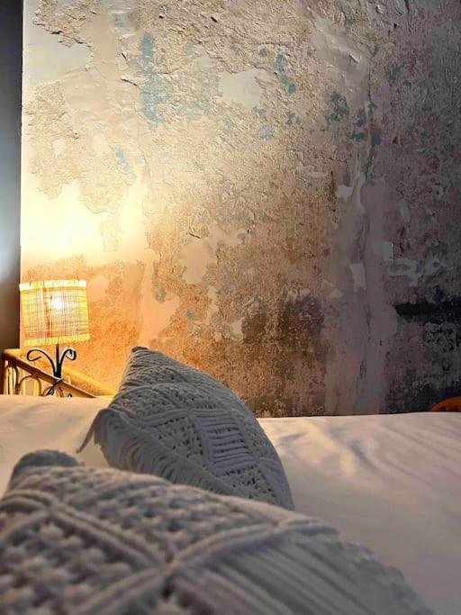 83m2 de charme au coeur de la cité impériale - Appartement 2 Chambres - 11
