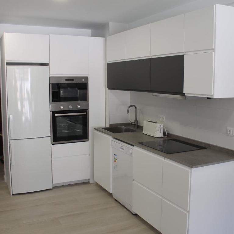 Luminoso y reformado apartamento en Nerja - Apartamento de 2 dormitorios - 3