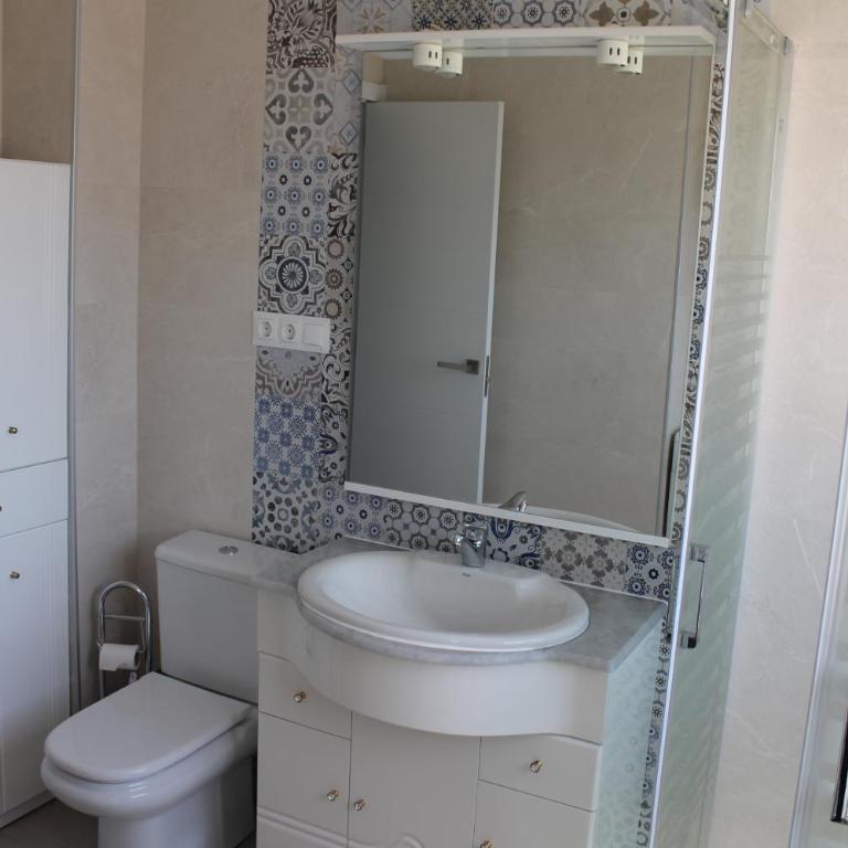 Luminoso y reformado apartamento en Nerja - Apartamento de 2 dormitorios - 12
