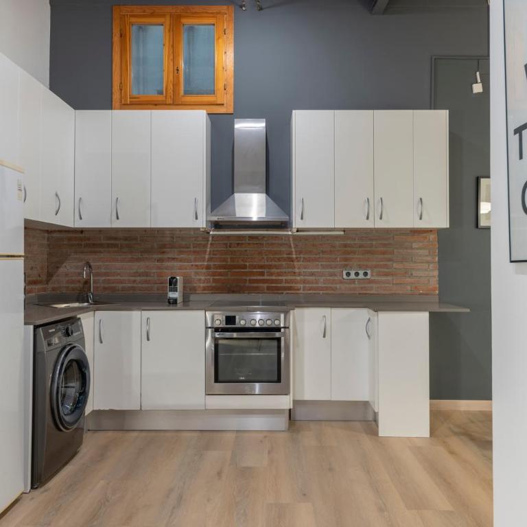 Centric Gracia Apartments - Superior Apartment - 19