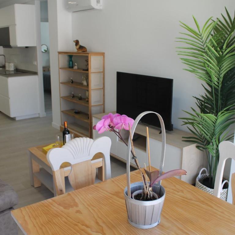 Luminoso y reformado apartamento en Nerja - Apartamento de 2 dormitorios - 10