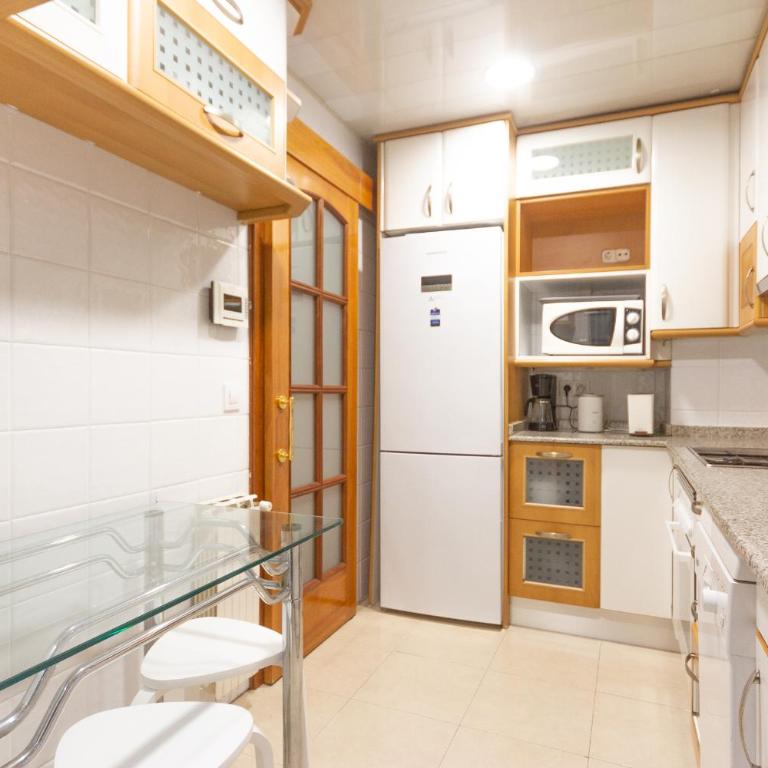INNOUTHOME Apartamento Eixample Barcelona - Three-Bedroom Apartment - 23