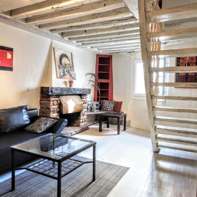 Duplex Notre Dame bail mobilite - Appartement en Duplex - 1