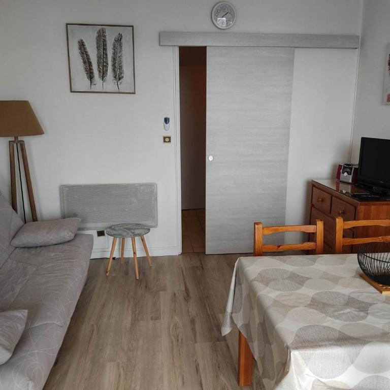 Résidence les chênes blancs Appartement T2 - One-Bedroom Apartment - 2