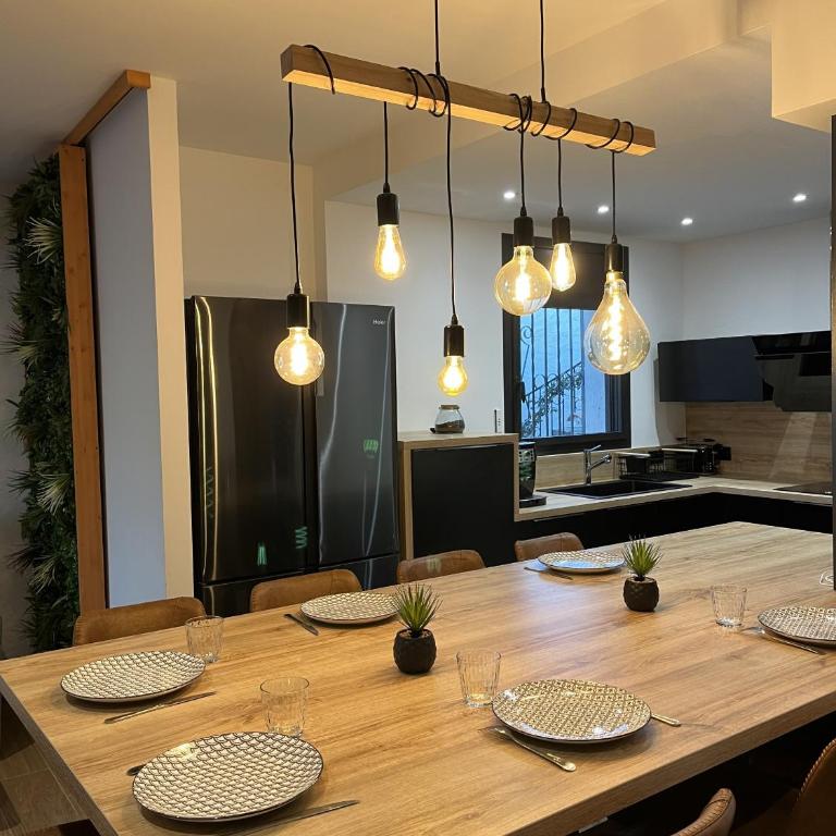 399-Casa moderna con amarre 14m y piscina privada - Casa de 4 dormitorios - 16