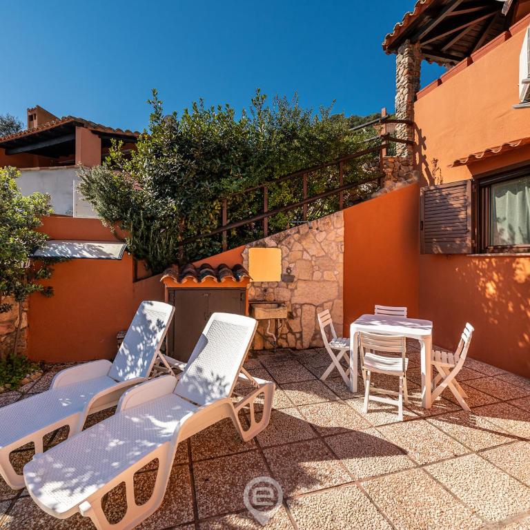 House Marisa - Terrace with Sea View - One-Bedroom House - 4