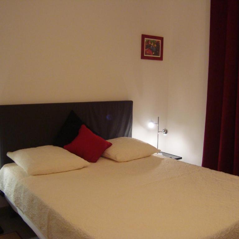 Chambres d'hôtes Les Palmiers de la Cité - Doppelzimmer mit Dusche - 5