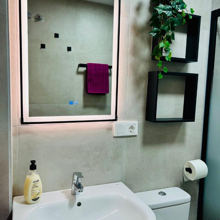 Coqueto apartamento céntrico con piscina - One-Bedroom Apartment - 26