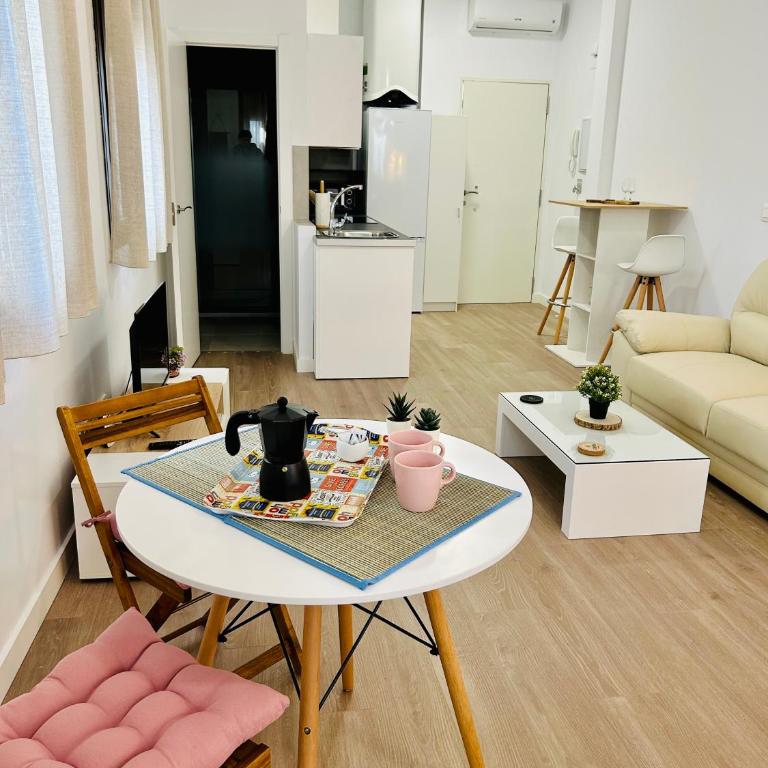 Coqueto apartamento céntrico con piscina - One-Bedroom Apartment - 32