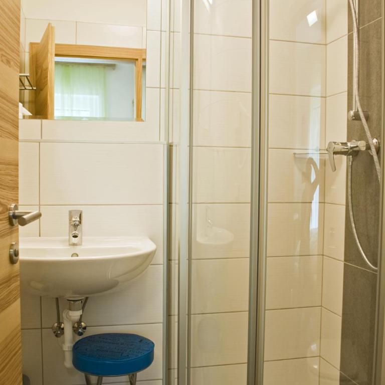 Apartments Kristan - Standard Apartment mit 1 Schlafzimmer und Balkon - 1