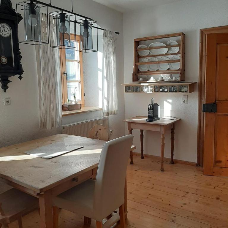 Pulvererhof - Apartment mit 2 Schlafzimmern und Badezimmer - 54