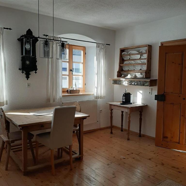 Pulvererhof - Apartment mit 2 Schlafzimmern und Badezimmer - 55