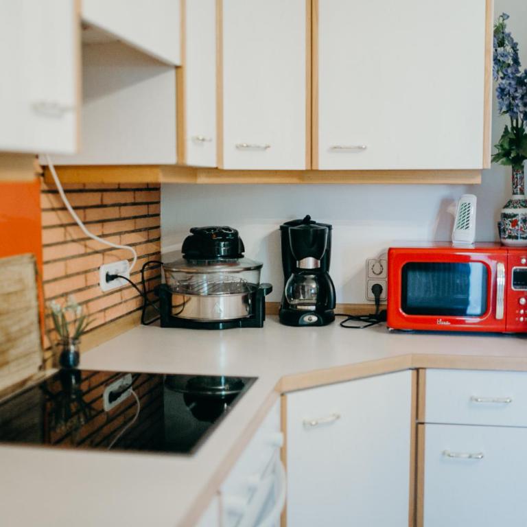A cozy home away from home - Apartment mit 1 Schlafzimmer - 11