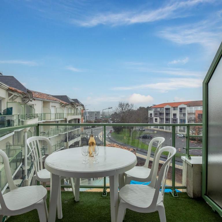 Appart pour 4 - Piscine - Au coeur de La Chaume - Appartamento - 11