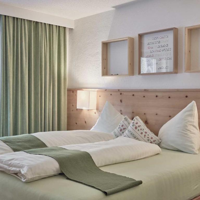 Bio Hotel Stillebach - Classic Dreibettzimmer - 2