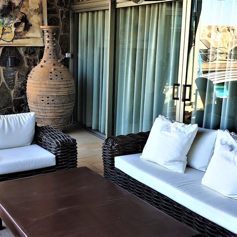 VILLA DE LUXE 5***** golf - piscine chauffée - home cinéma - billard - Villa - 32