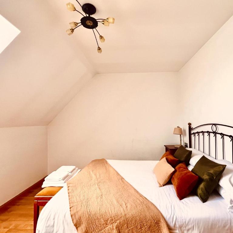 Housingleón - Conde Duplex con garaje gratuito - Dúplex - 4