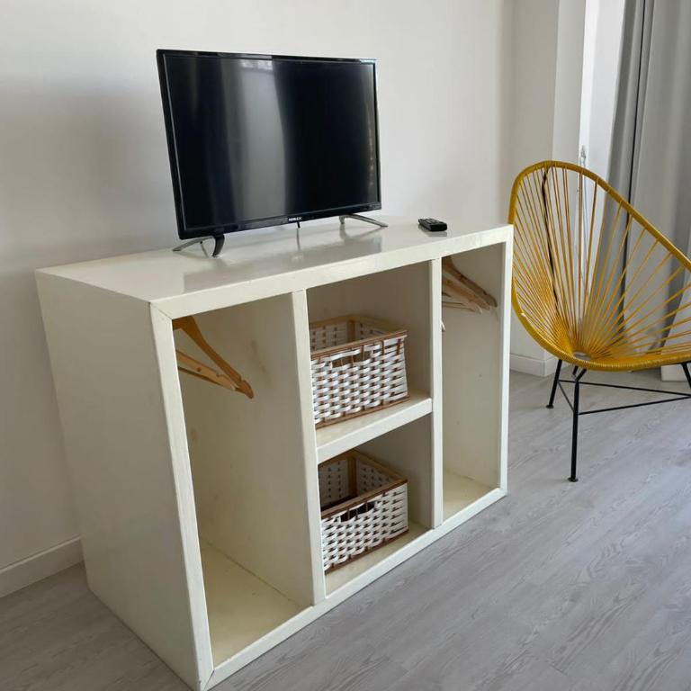 Tacha - Apartment with Balcony - 18