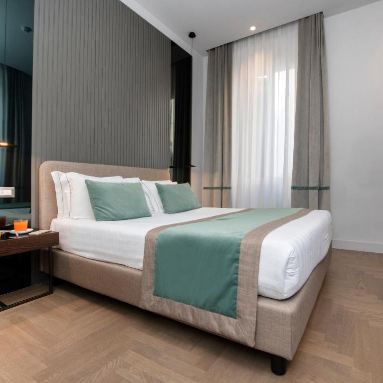 Hotel 77 Seventy-Seven - Maison D'Art Collection - Camera Matrimoniale Superior - 15