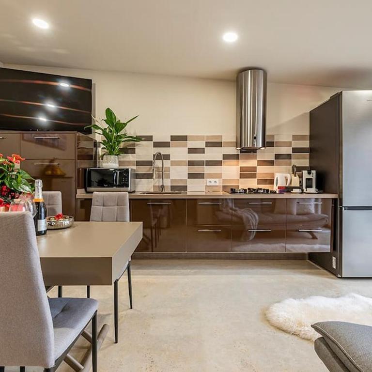 [2 min from the sea] pool, comfort and free WiFi - Apartamento de 1 dormitorio - 8