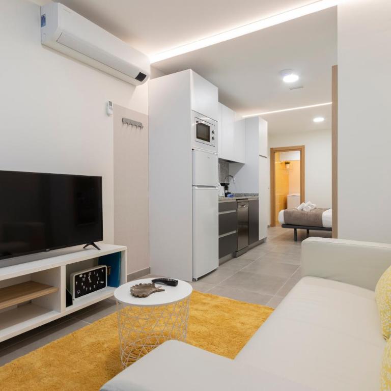 Dobo Madrid ANR1 - Studio - 8