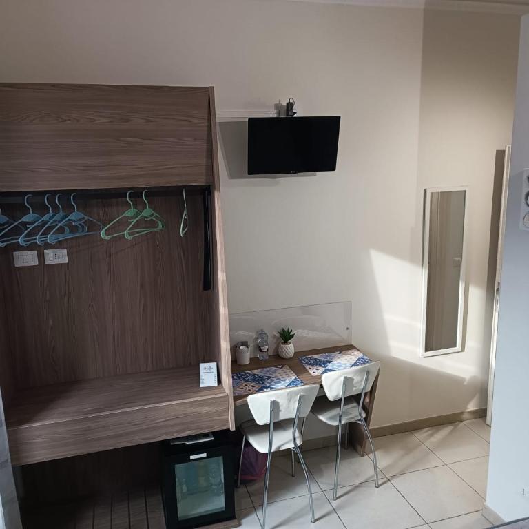 B&B AMISTANZA - Standard Double or Twin Room with Balcony - 6