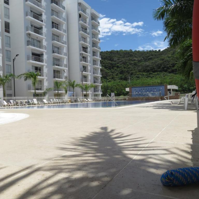 Espectacular y cómodo Apartamento en Girardot WiFi - Two-Bedroom Apartment - 29