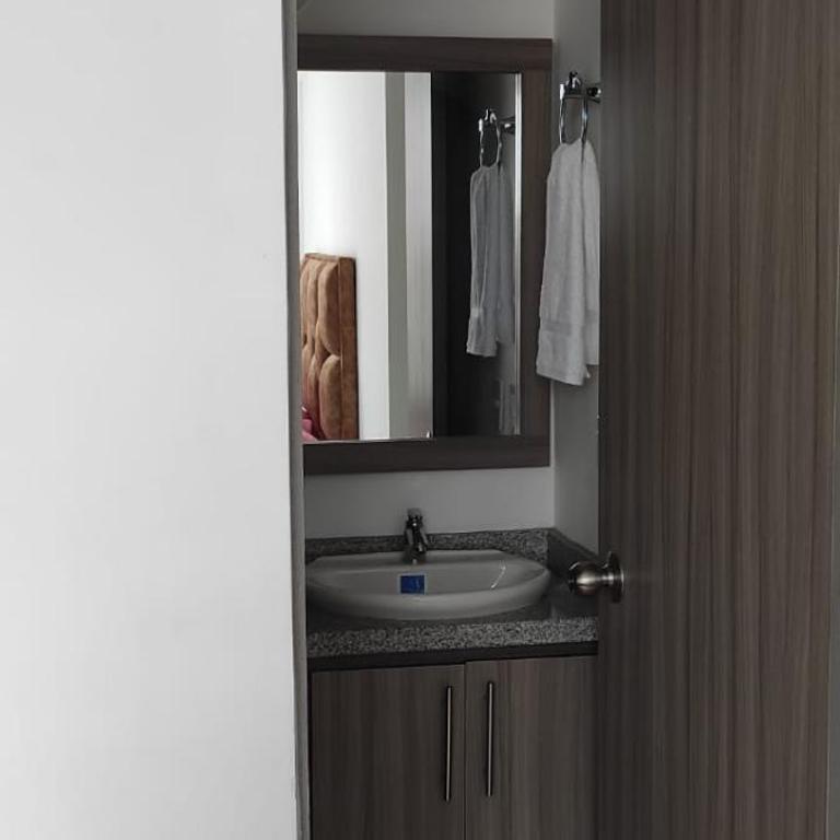 Acogedor Apartamento en Armenia WiFi 2 habitaciones - WiFi - Piscina - Parqueadero privado - Apartamento de 2 dormitorios - 10